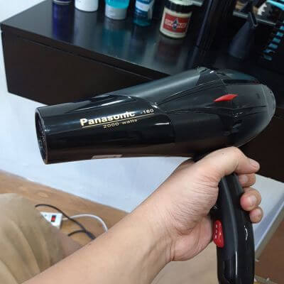 máy sấy tóc được nhiều người sử dụng